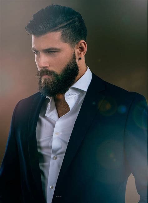 Choosing The Perfect Hairstyle And Beard Combination