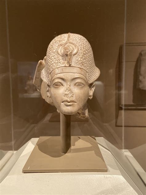 head  tutankhamun illustration world history encyclopedia