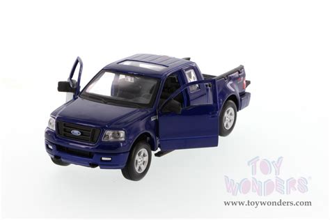 Ford F 150 Stx Pickup Truck And 2004 Ford Fx4 34270 48 1 27 And 1 31 Scale