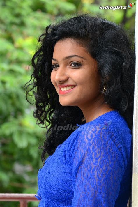 gayathri  telugu actress  images gallery stills  clips indiaglitzcom