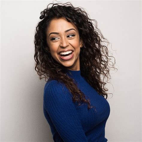 a little bio liza koshy finally addresses her pregnant rumors the famous pinterest follow