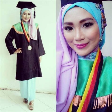 hijab dua warna untuk wisuda
