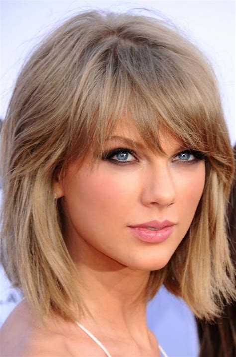 Taylor Swift Haircuts 30 Taylor Swift S Signature Hairstyles Medium