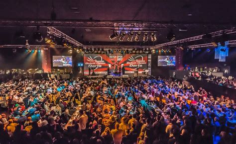 change commences  world darts federation   majors  ranking system confirmed darts