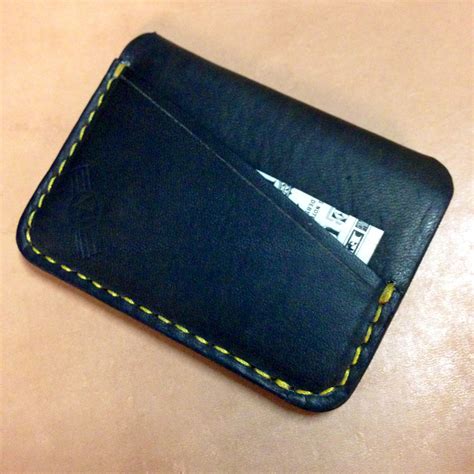 handmade beefskin front pocket wallet dr marten inspired stitching cuero  bolsos