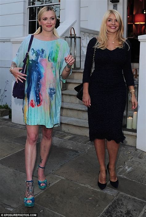 amanda holden steals spotlight from alesha dixon at itv summer party daily mail online