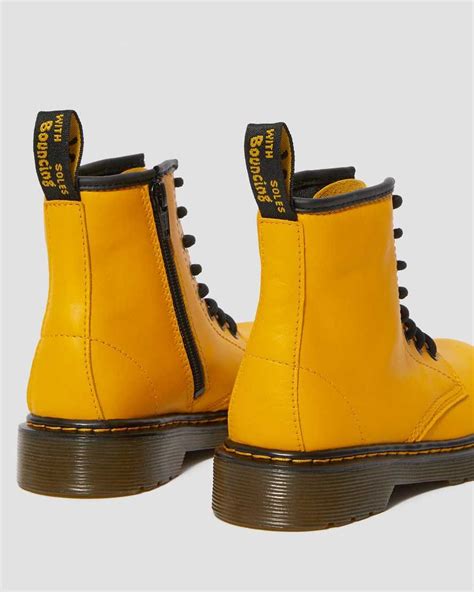 junior  leather ankle boots dr martens
