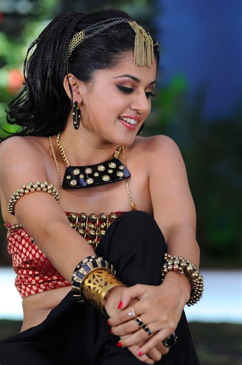 Tapsee Pannus Armpit And Navel South Indian Actress Photos And