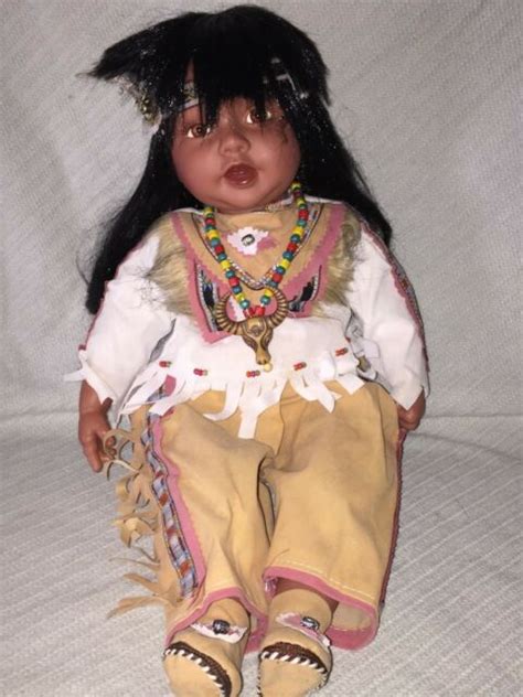 Golden Keepsakes ~ 20 Inch ~ Native American ~ Plastic Girl Doll With