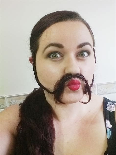 cute girls with beards 20 pics therackup