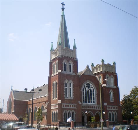 fileholy cross catholic church los angelesjpg wikimedia commons