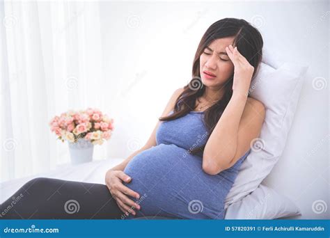 Pregnant Woman Having Morning Sickness Stock Image Image Of Beauty