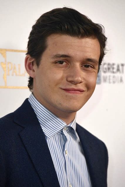 Classify And Place American Actor Nick Robinson