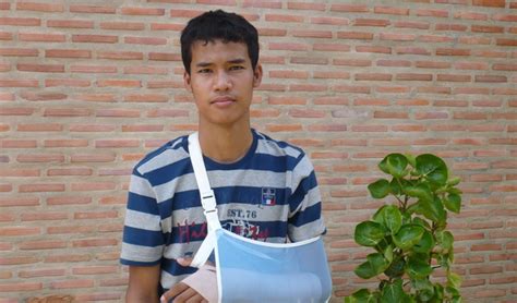 success htun  thailand raised   fund mobility restoring wrist surgery watsi