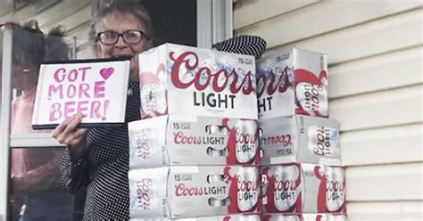 93 Year Old Woman Who Went Viral Asking For Beer Got 150 Cans Nestia