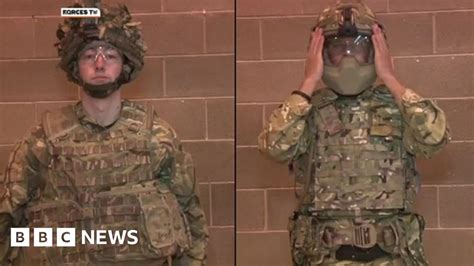army soldiers raise concerns about new body armour bbc news