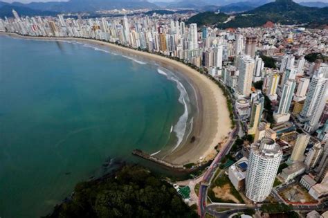 reportagem em site nacional diz que santa catarina é o estado com mais praias poluídas no país