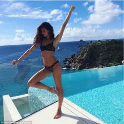 victoria s secret angel sara sampaio reveals her trick to avoiding tan lines daily mail online