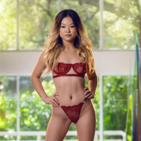Free Asian Lulu Chu Webcam Porn Videos And Live Sex Cams