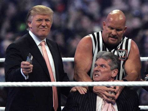 eli roth compares donald trump    circle  wwf wrestlers indiewire