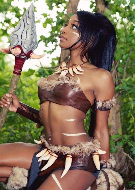 Nidalee Cosplay Cosplay League Of Legends Pop Culture References