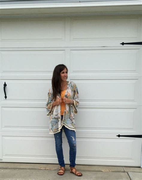 what i wore real mom style how to wear a kimono realmomstyle momma
