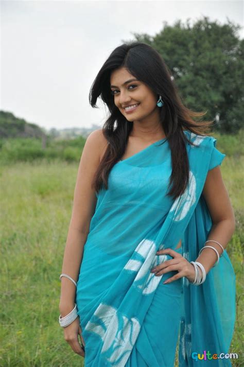 Sexy Hot W Hd Tamil Sexy Actress With Shari Beautiful