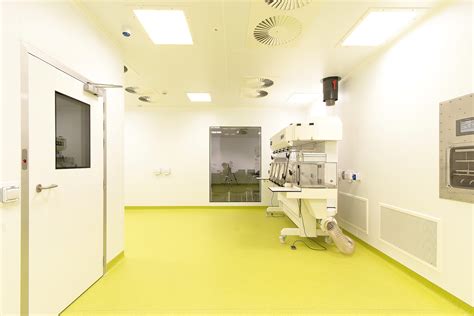 bespoke clean room system  university research laboratories