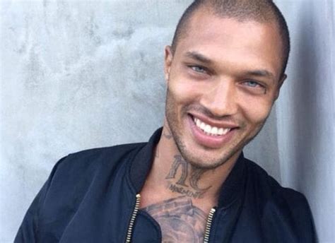 The Story Of Felon Turned Model Jeremy Meeks And The Woman