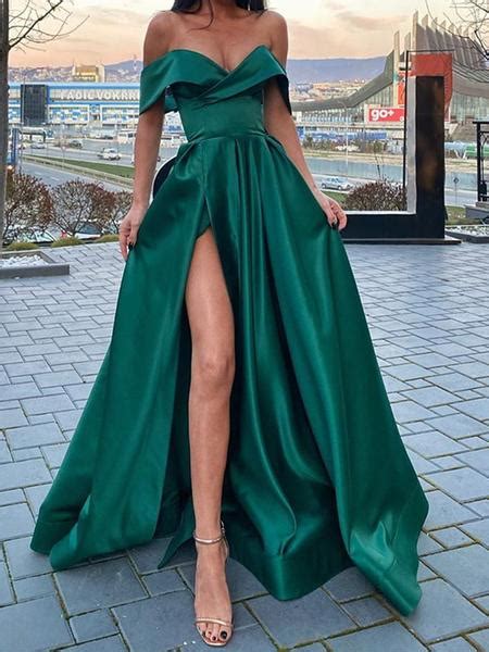 Off The Shoulder Emerald Green Satin Long Prom Dresses