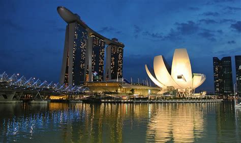 visit destinations  singapore   fun travel sailing photography inspiration
