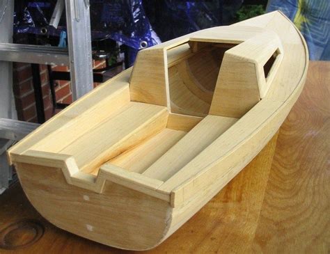 bateau rc en bois comment construire une maquette de