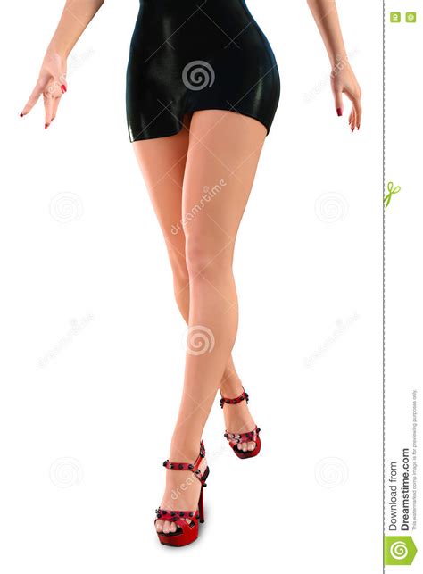 sexiga ben i svarta mini skirt fotografering för