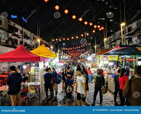 busy street night market scene jalan alor kuala lumpur malaysia editorial stock image image