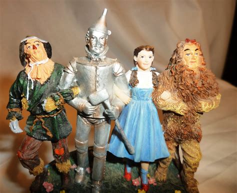 Wizard Of Oz Yellow Brick Road Music Box Dave Grossman Figurine
