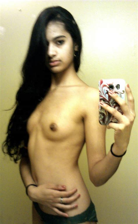 beautiful indian slender pretty girl selfshot pic