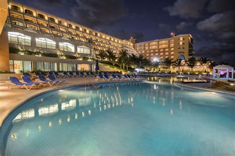 golden parnassus  inclusive resort spa adults  cancun qroo