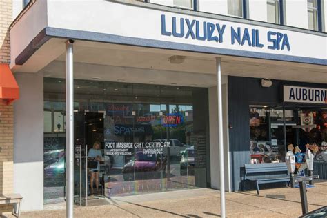 gallery nails salon  luxury nail spa auburn al