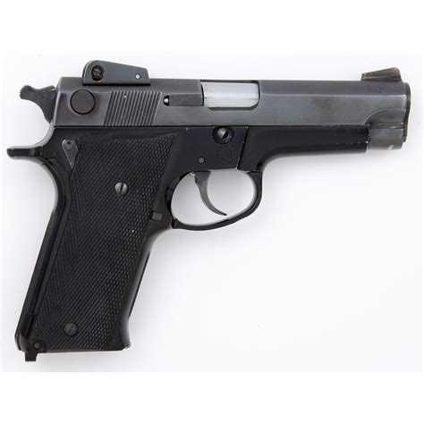 smith  wesson model  pistol cowans auction house  midwests  trusted auction