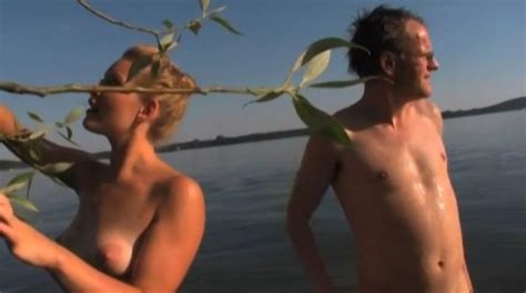 Nude Video Celebs Tjasa Ferme Nude Gewohnheit Ist Ein Himmelschatz