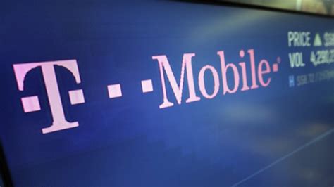 mobile   working  fix widespread network issues fbc news