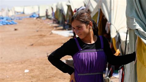 isis fighters aim to wed captured yazidi women al arabiya english