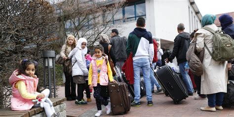تقرير ألماني ترحيل لاجئين سوريين من ألمانيا إلى سوريا أمر في منتهى