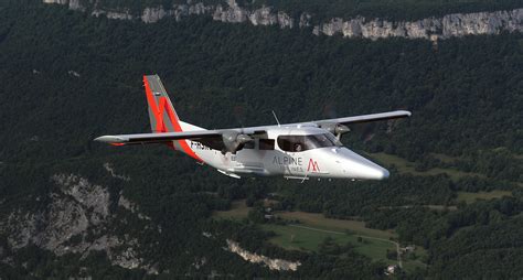 vulcanair aviator tp alpine airlines