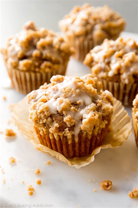 pumpkin crumb cake muffins delicious muffins    family