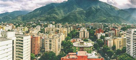 donde alojarse en caracas venezuela mejores zonas