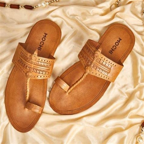 shop ethnic shoes  men   stores lbb kolkata