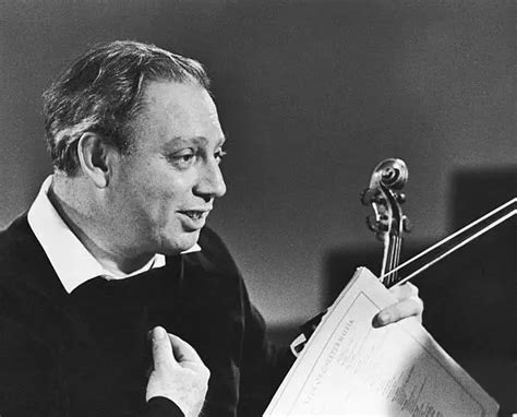 Russian Born Us Violinist Isaac Stern 1966 Old Photo 2 6 02 Picclick