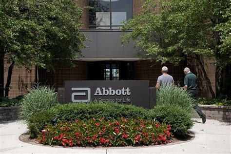 abbott laboratories board  directors compensation  salary