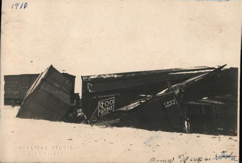 train wreck  eden valley minnesota disasters postcard